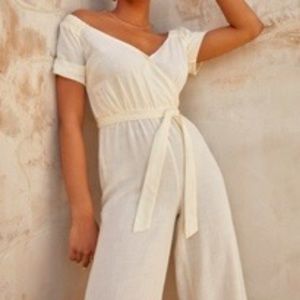 JustFab Off Cream Off Shoulder Jumpsuit